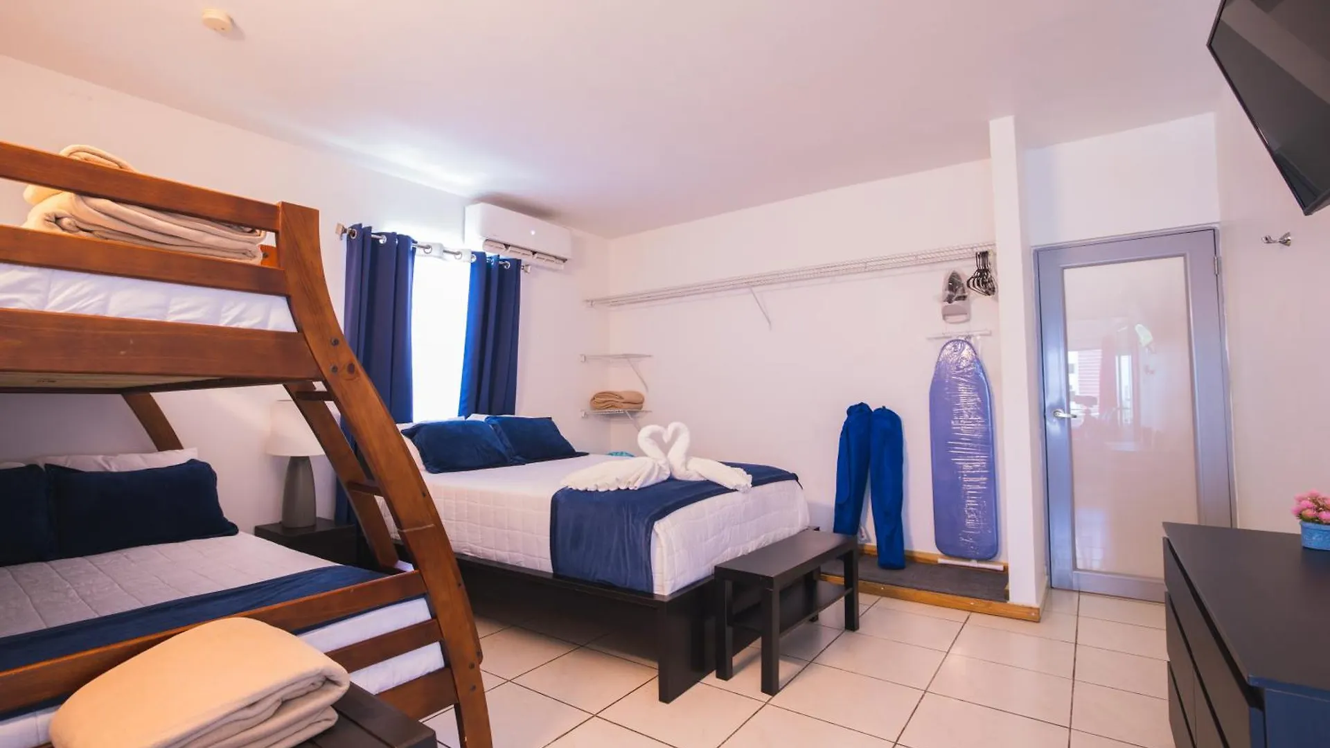 Chris Guest House Rincon